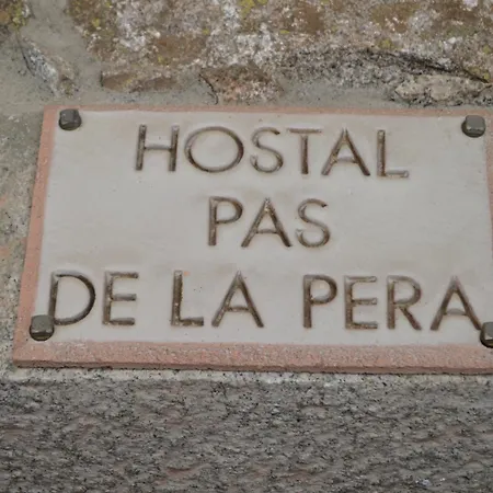 Πανσιόν Pas De La Pera 3*