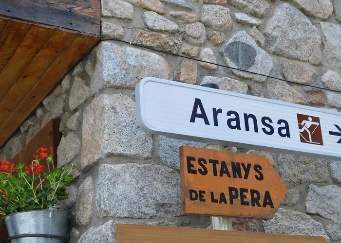 Pas De La Pera 3* Aransá