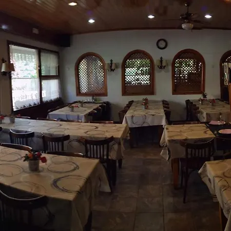 Pas De La Pera Affittacamere 3*