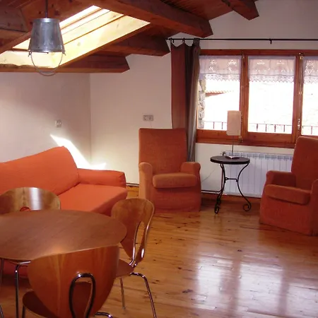 Pas De La Pera 3* Aransá